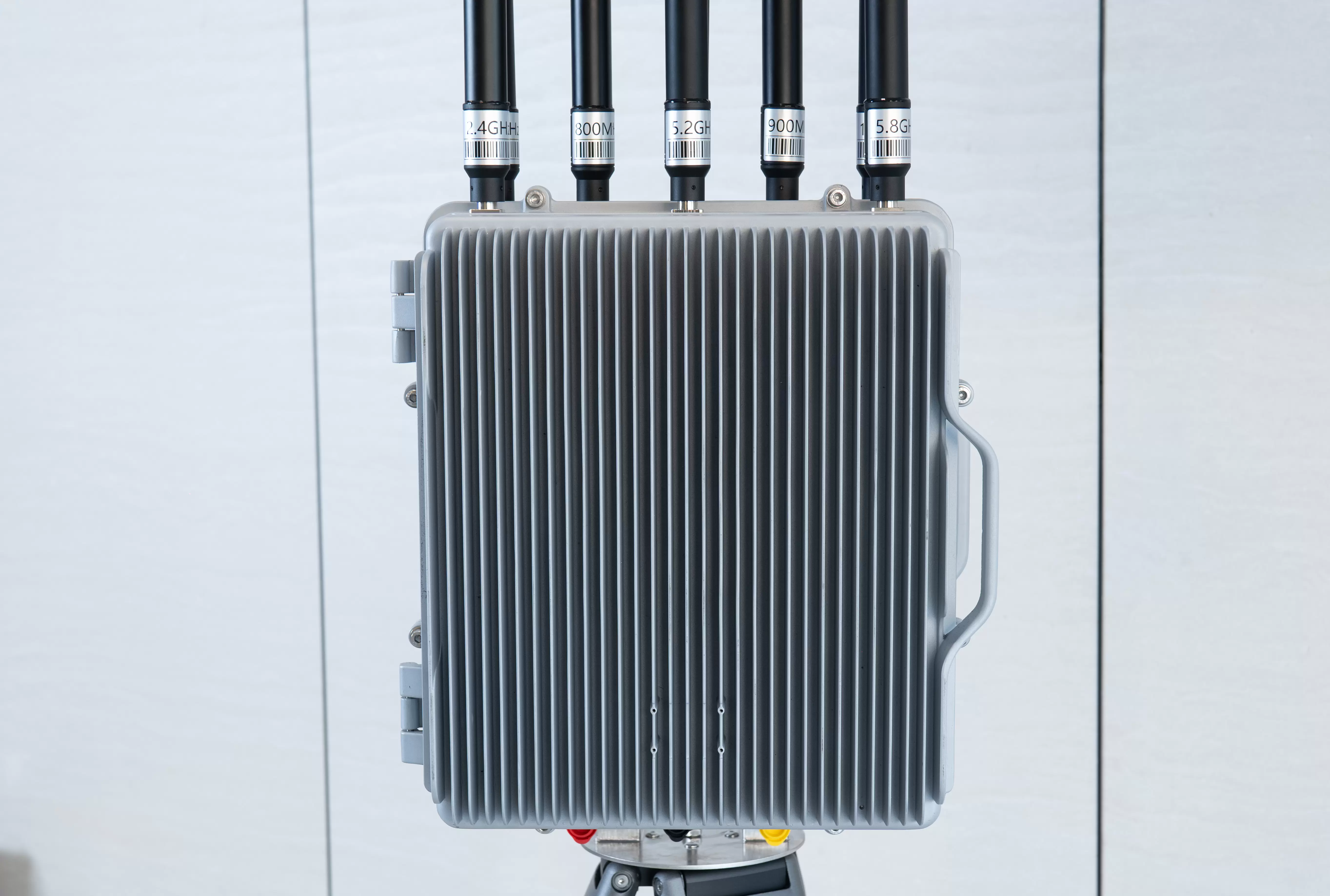 DR200-AB(c) Equipo integrado de detección, interferencia y suplantación de drones fijos